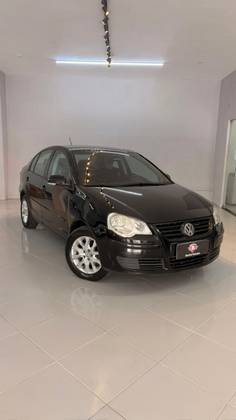 VOLKSWAGEN POLO SEDAN 1.6 MI COMFORTLINE 8V FLEX 4P MANUAL VOLKSWAGEN POLO SEDAN 1.6 MI COMFORTLINE 8V FLEX 4P MANUAL